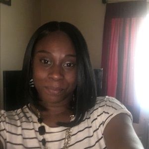 Meet your Posher, Andrea